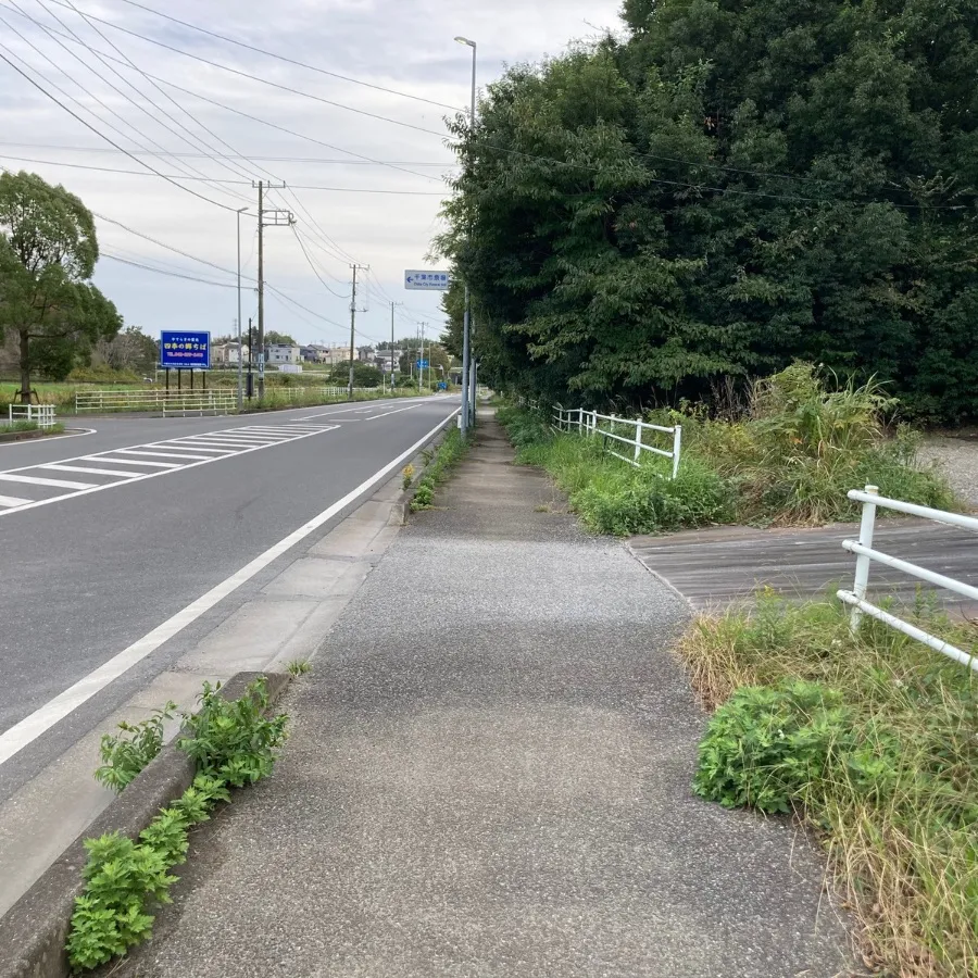 バス停留所から千葉市斎場までの歩き方2