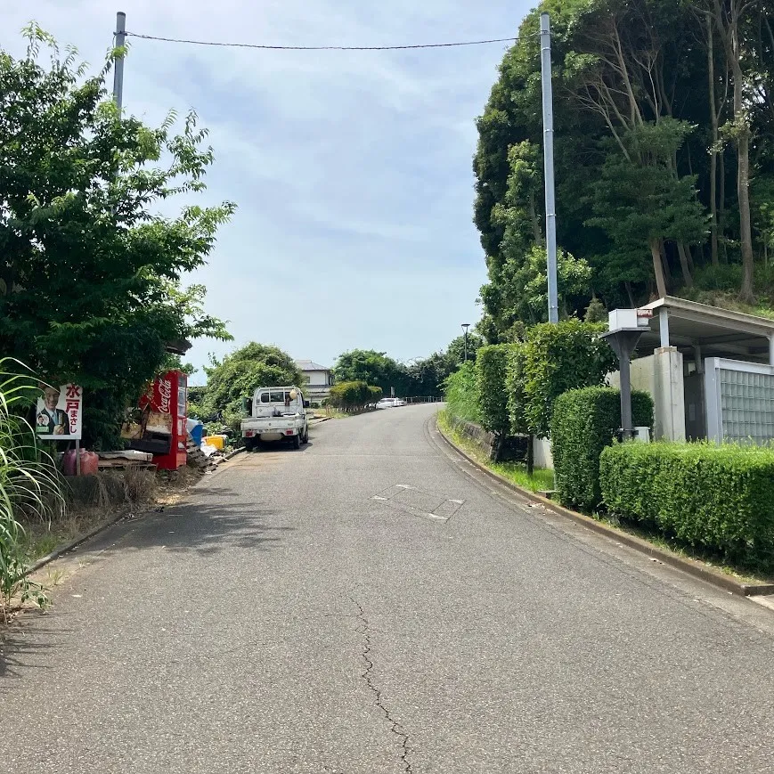 バス停留所から茅ヶ崎市斎場までの歩き方2