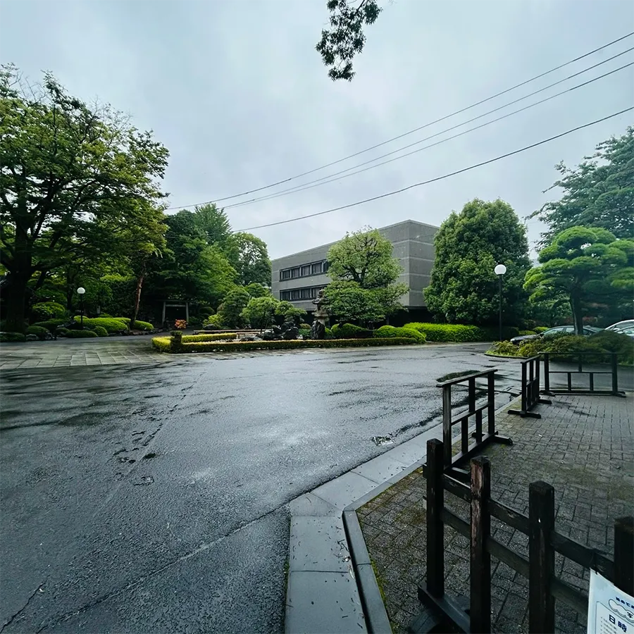 バス停留所から護国寺 桂昌殿までの歩き方4