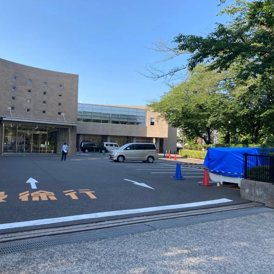 堀ノ内斎場の駐車場への入り方6