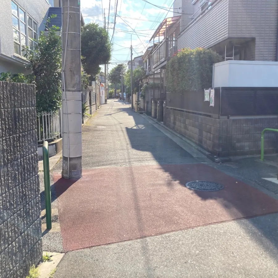 バス停留所から堀ノ内斎場までの歩き方4