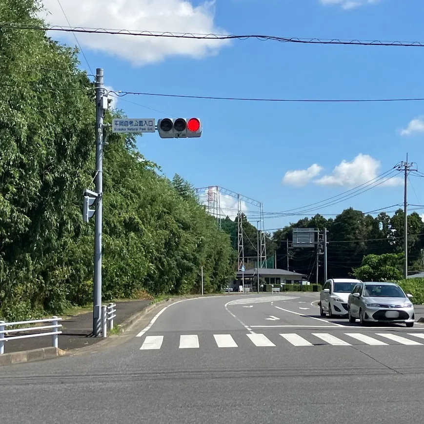 印西斎場の駐車場への入り方1