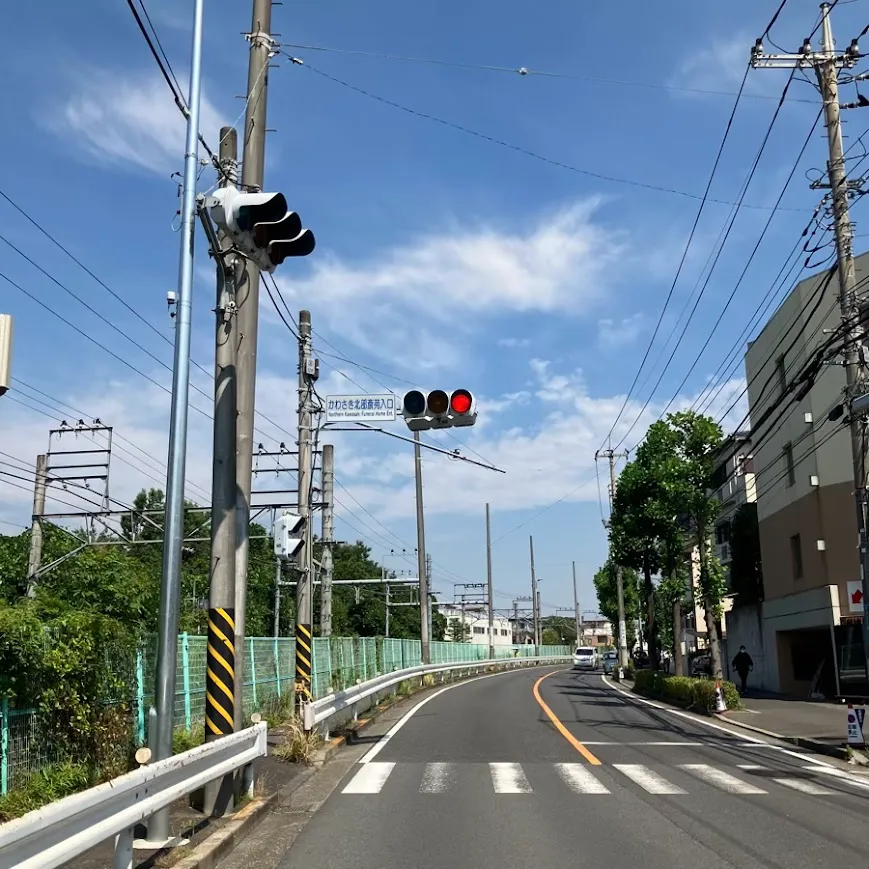 かわさき北部斎苑の駐車場への入り方1
