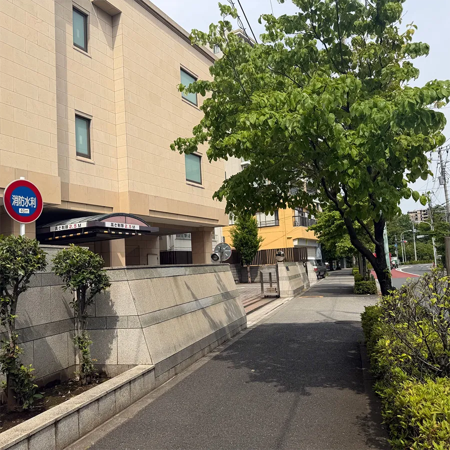 北区セレモニーホールの駐車場への入り方2