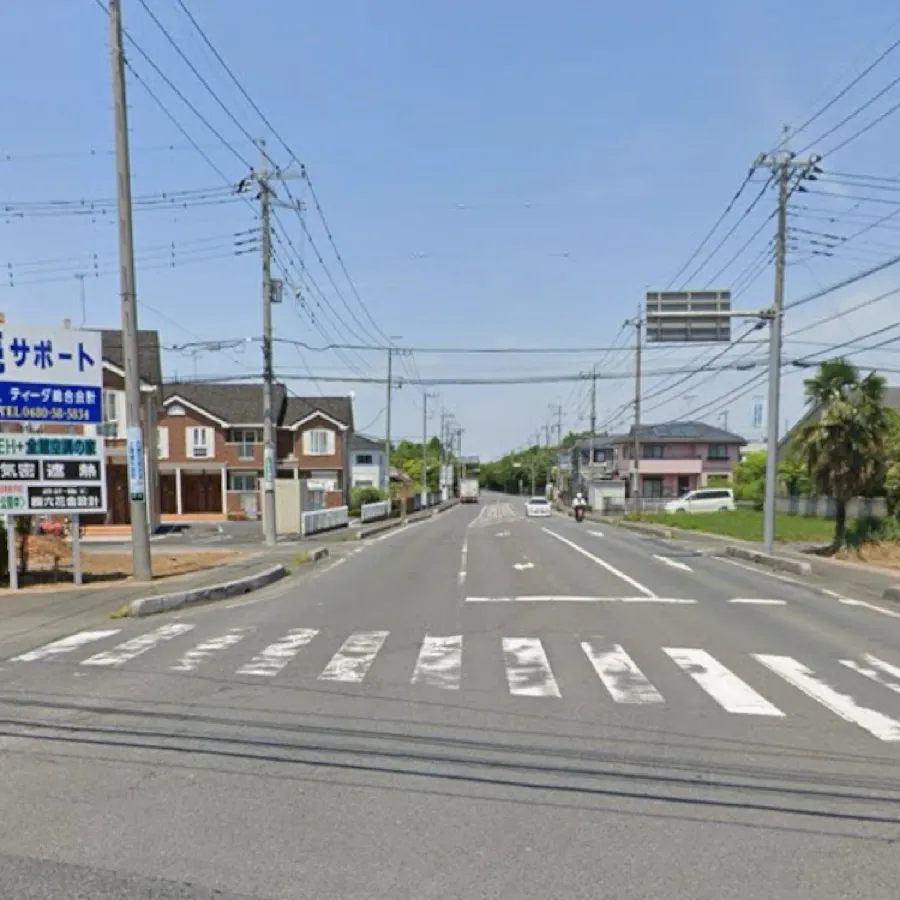 メモリアルトネの駐車場への入り方1