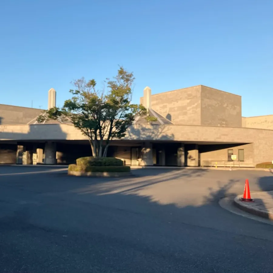 メモリアルトネの駐車場への入り方4