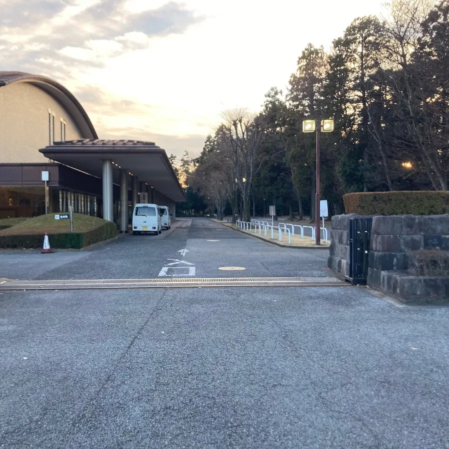 野田市斎場の駐車場への入り方6