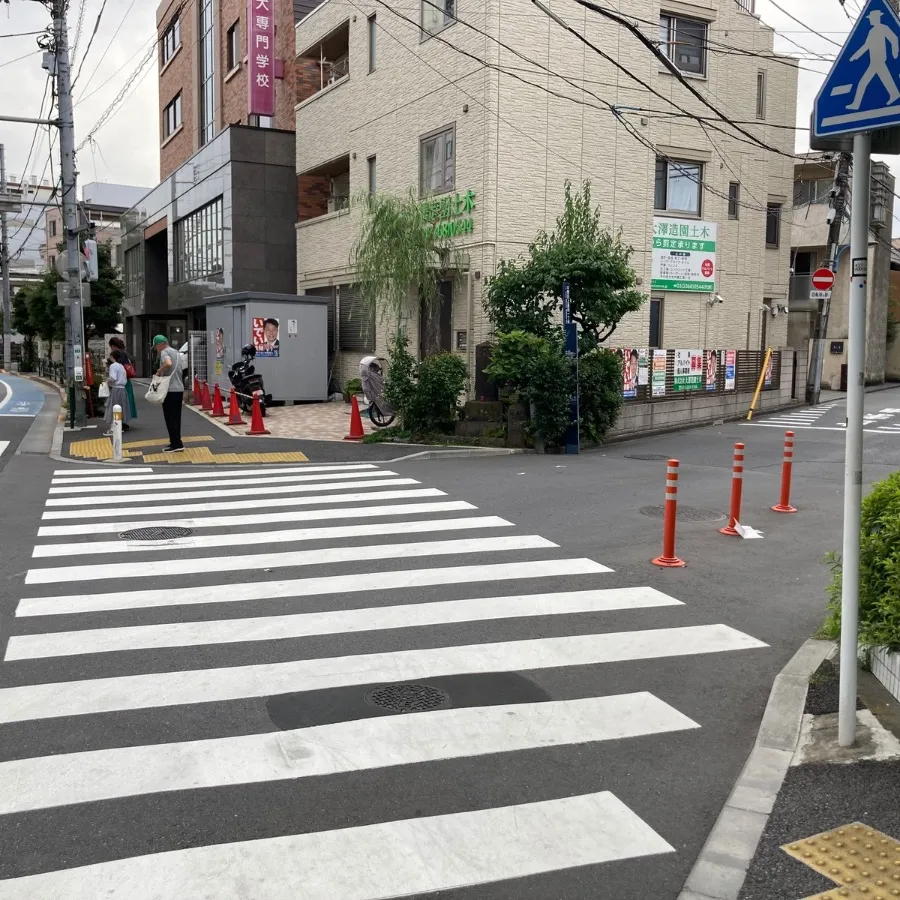 落合斎場まで徒歩で行く場合の道順6