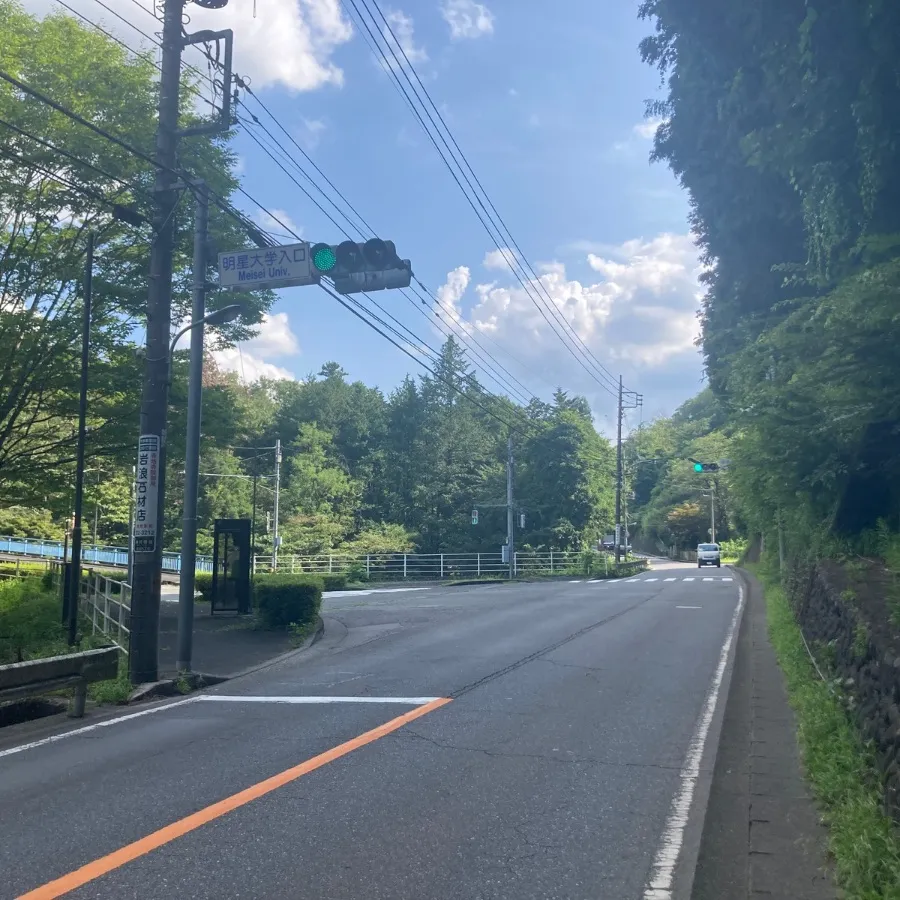 青梅市民斎場の駐車場への入り方1