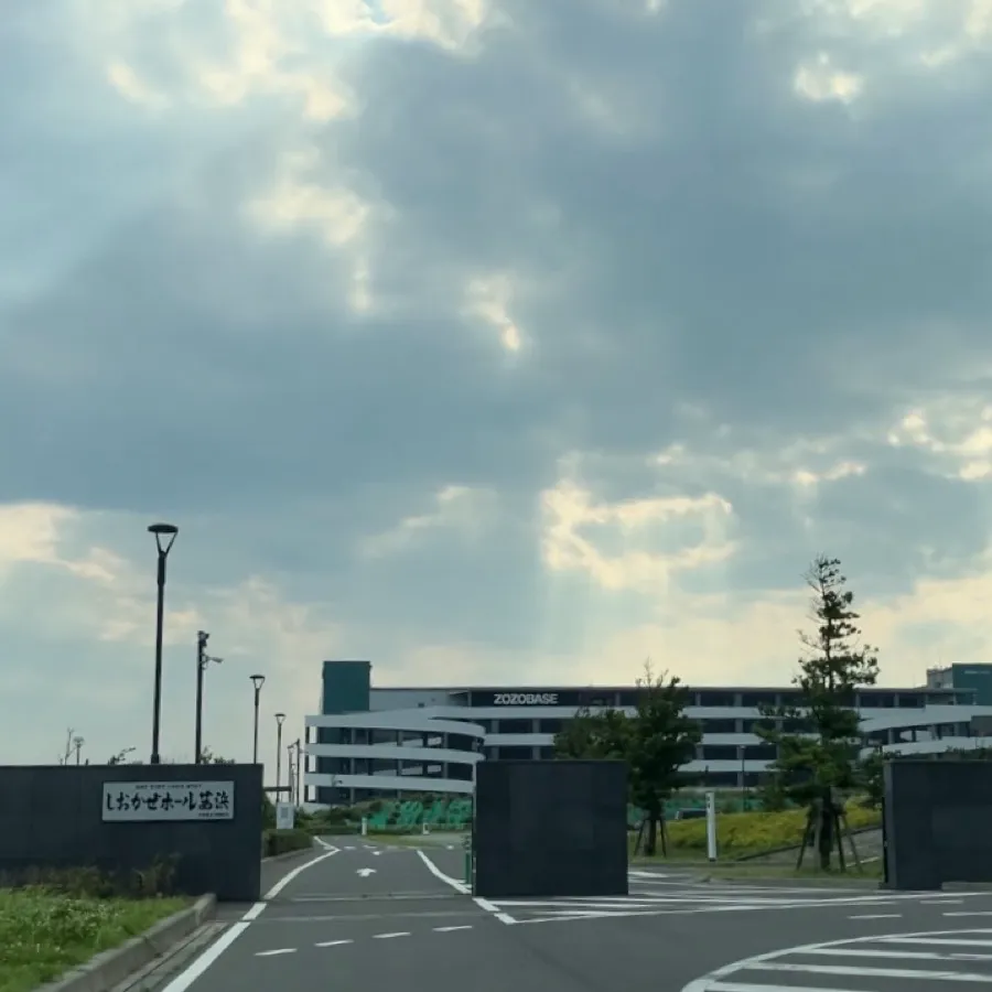 しおかぜホール茜浜の駐車場への入り方5