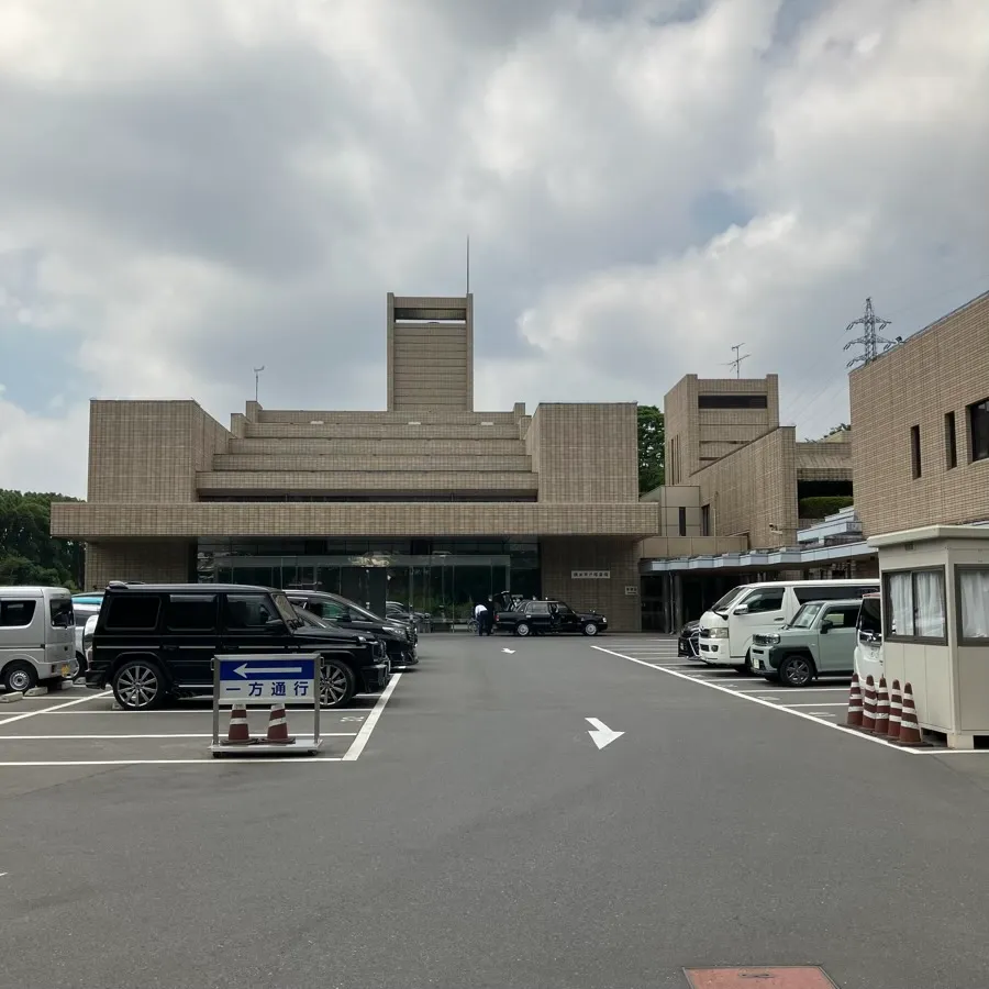 戸塚斎場の駐車場への入り方6