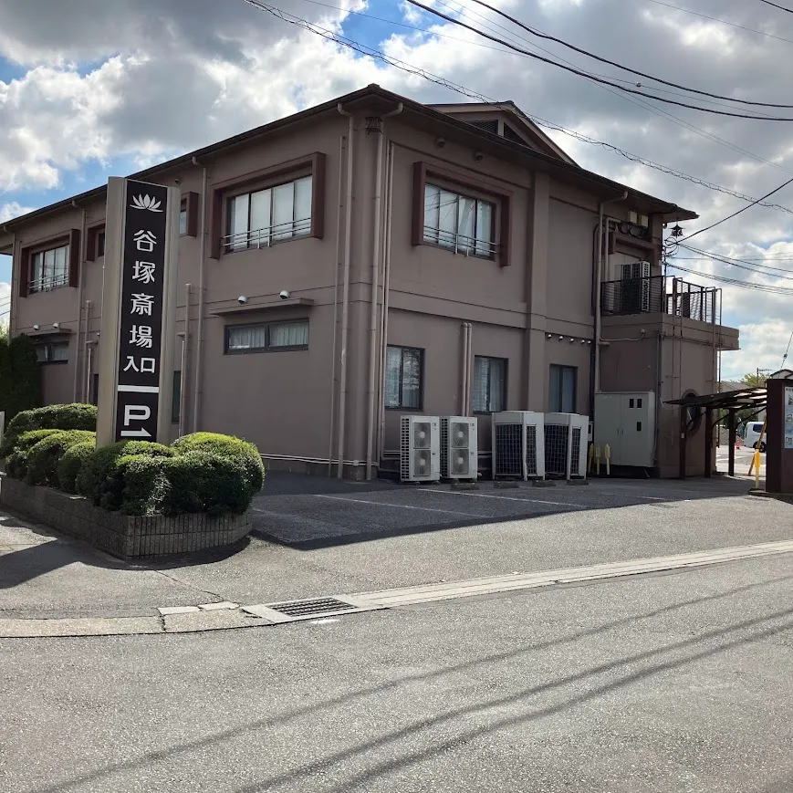 谷塚斎場の駐車場への入り方2