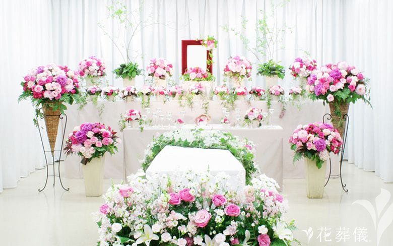 花へのこだわり 葬儀 家族葬 お葬式なら 花葬儀